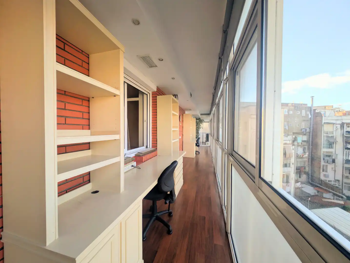 Flat for rent in Avinguda de Mistral, Sant Antoni
