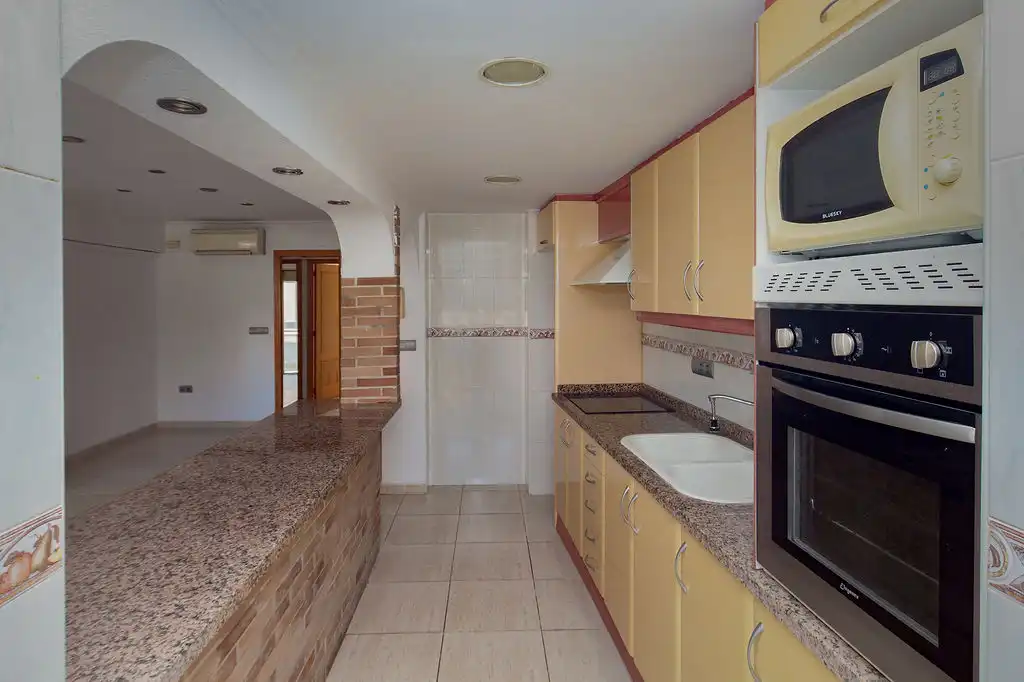 Piso en venta en C/ Cullera , Playa de Gandia