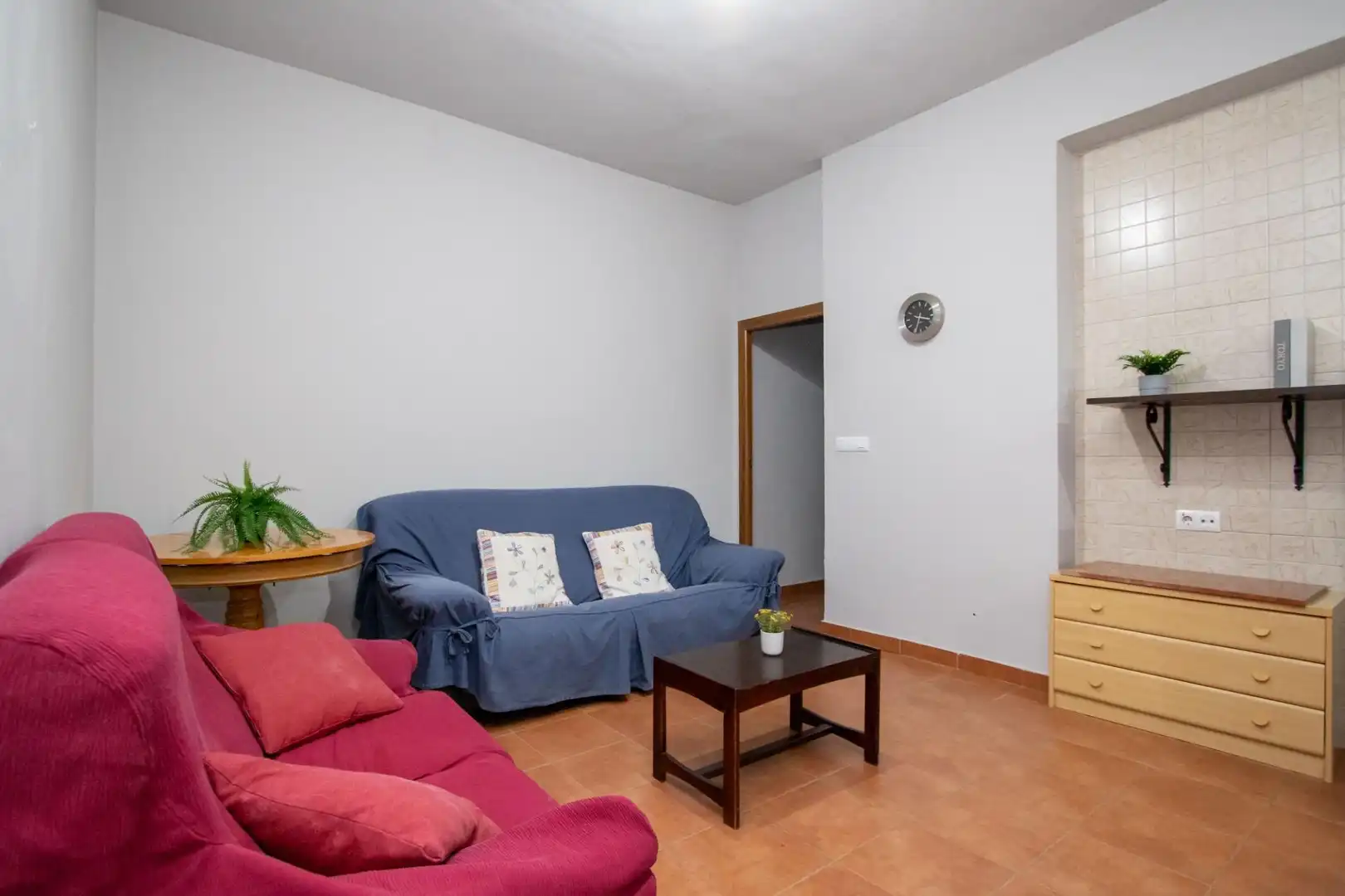 Dormitori de Finca rústica en venda en Benlloc amb Jardí privat, Terrassa i Traster