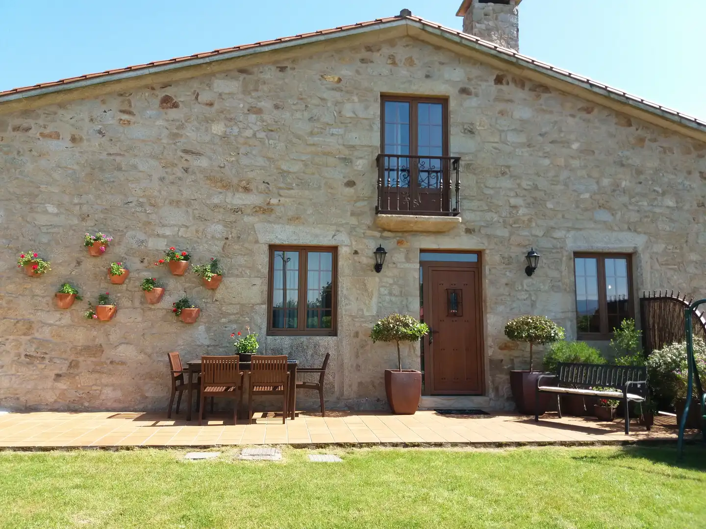 Exterior view of Houses for rent in Rianxo  with Heating, Private garden and Furnished