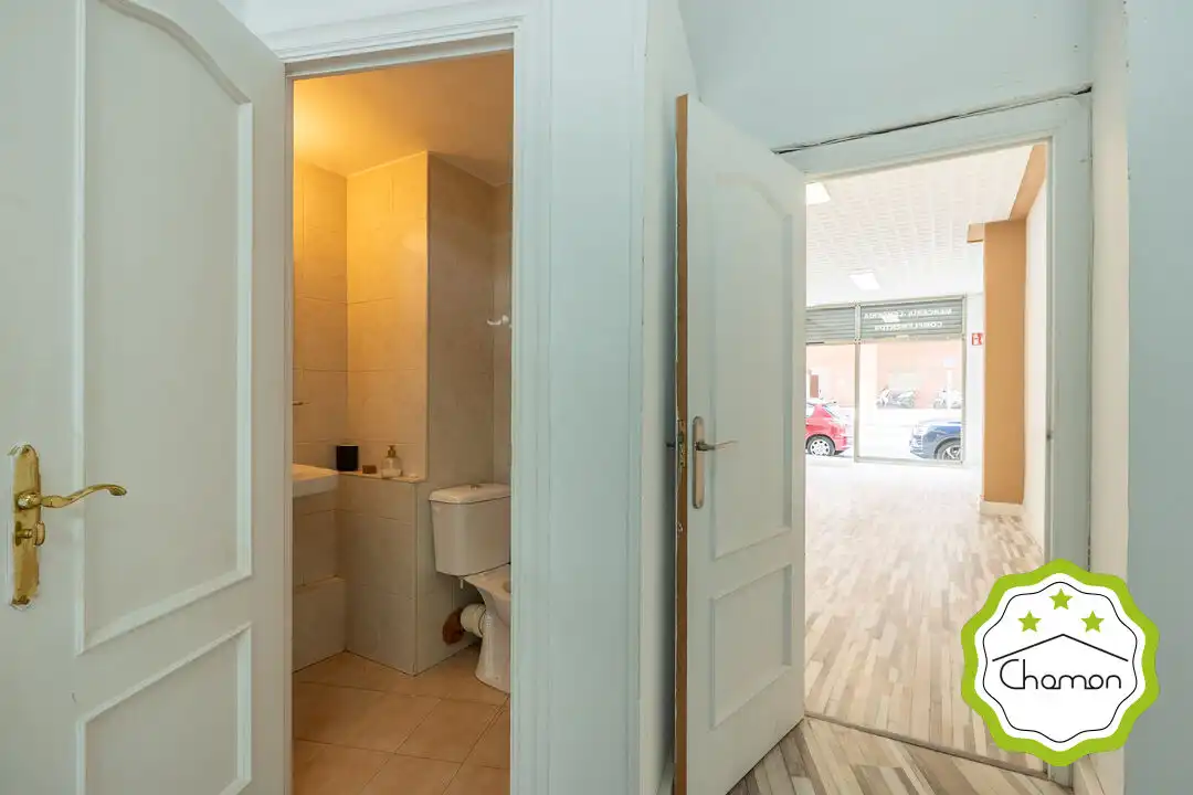 Baño de Local en venta en Abanto y Ciérvana-Abanto Zierbena