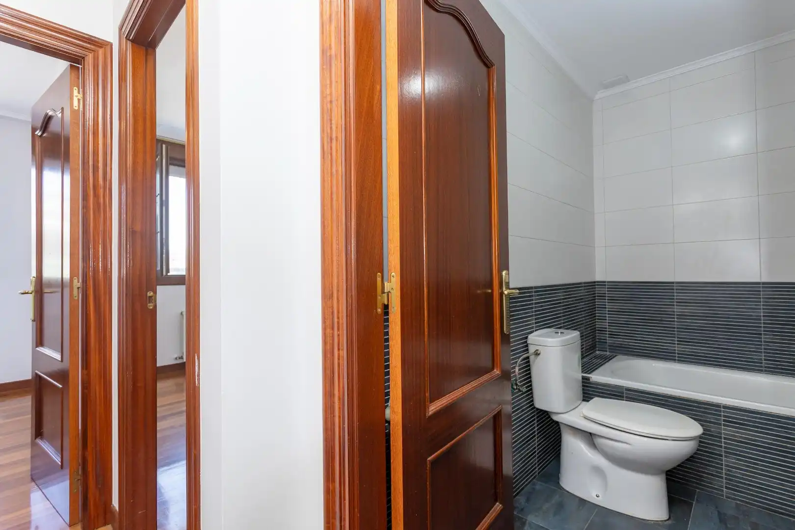 Bany de Apartament en venda en San Vicente de la Barquera