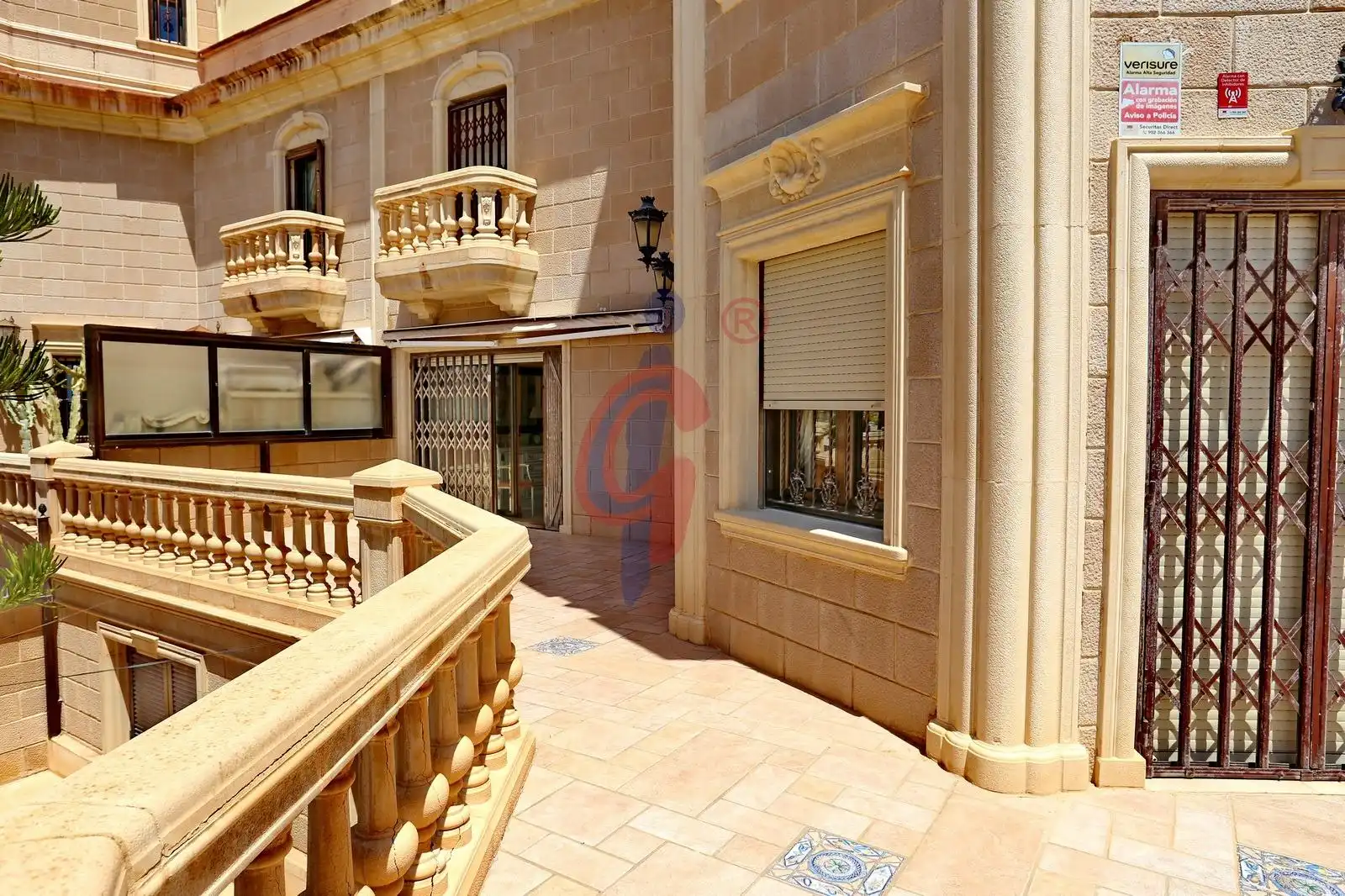 Vista exterior de Casa o chalet en venta en Guardamar del Segura con Aire acondicionado, Jardín privado y Terraza