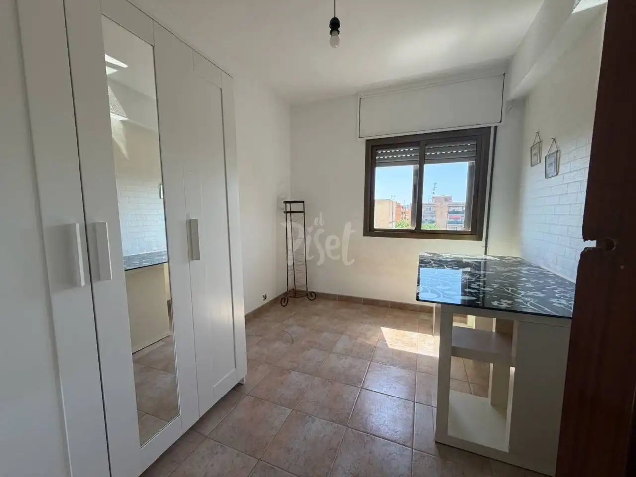 Dormitori de Pis en venda en Tarragona amb Aire condicionat, Parquet i Terrassa