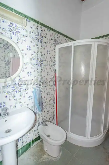 Casa amb piscina en venda a Árchez, imagen 6