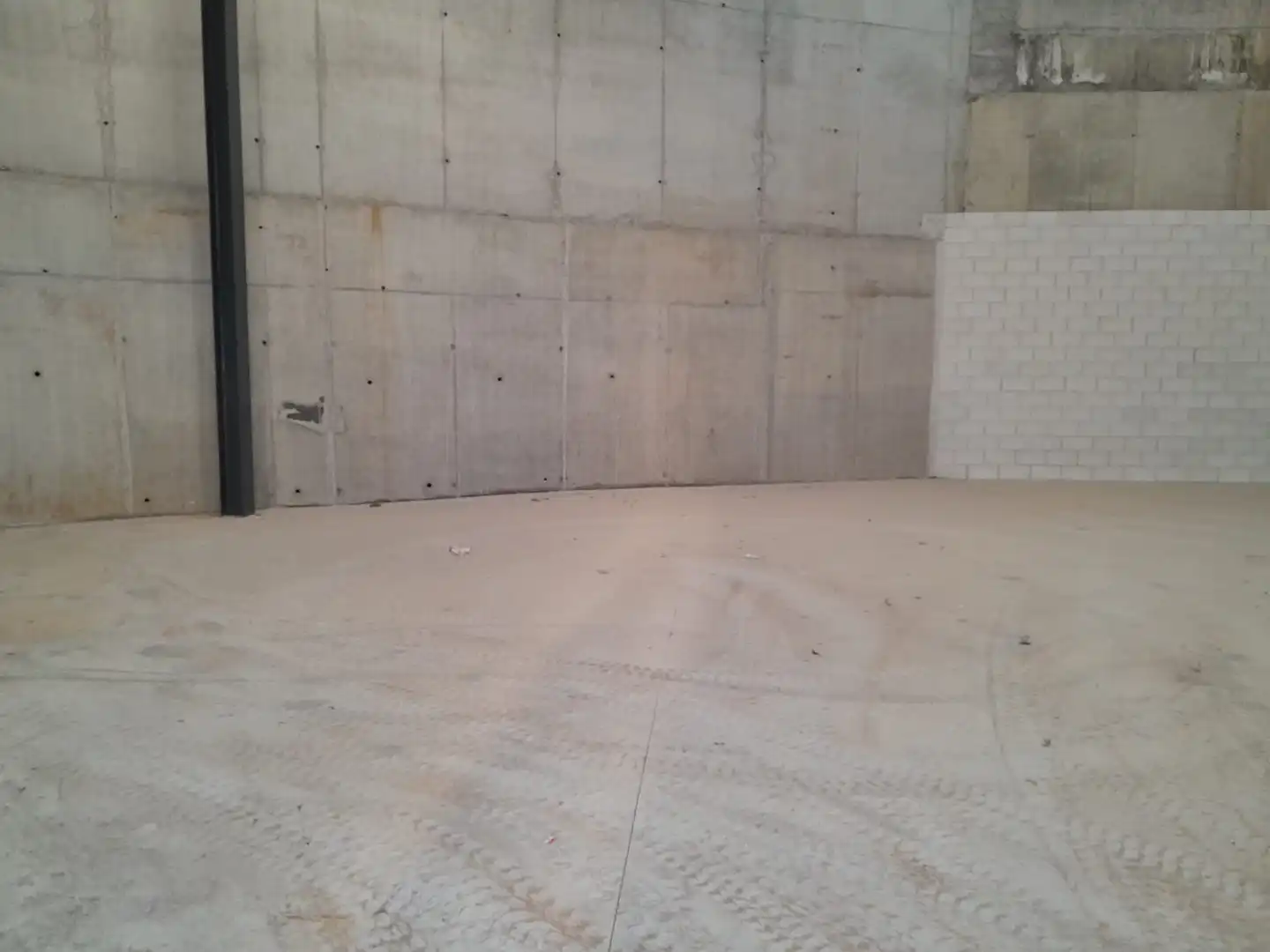 Fabrikhallen zur Miete in Algarrobo