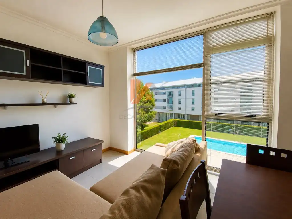 Terraza de Apartamento en venta en Brión con Piscina y Horno