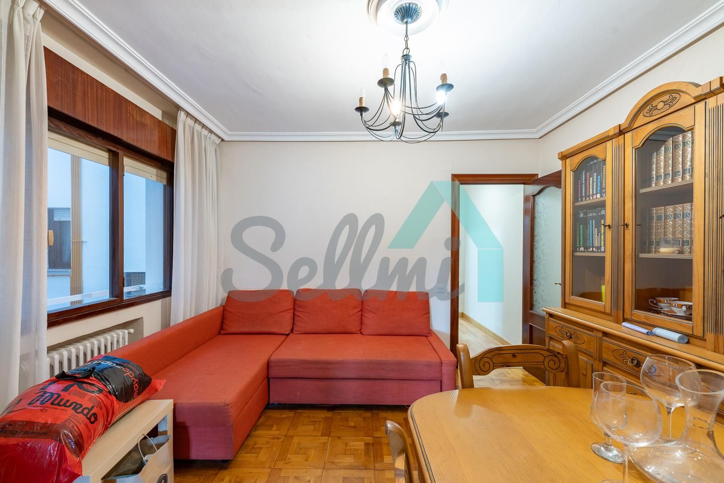 Living room of Flat for sale in Oviedo   with Heating and Parquet flooring