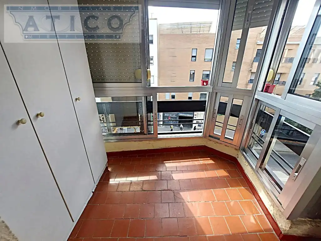 Flat for sale in Sevilla  with Air Conditioner