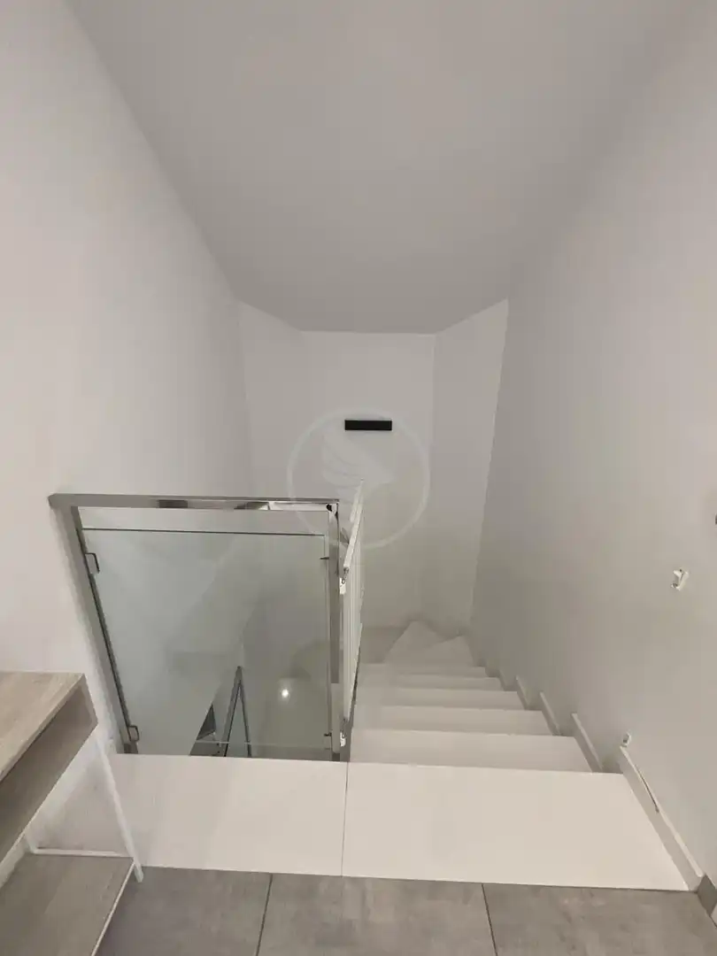Casa o xalet en venda en Linares amb Aire condicionat, Jardí privat i Piscina