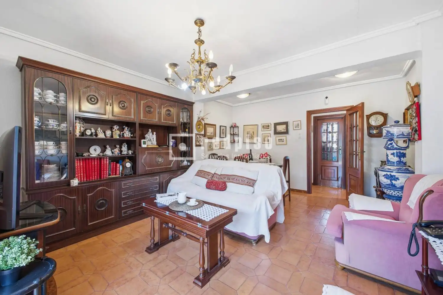 Sala de estar de Piso en venta en Valencia con Calefacción, Terraza y Amueblado