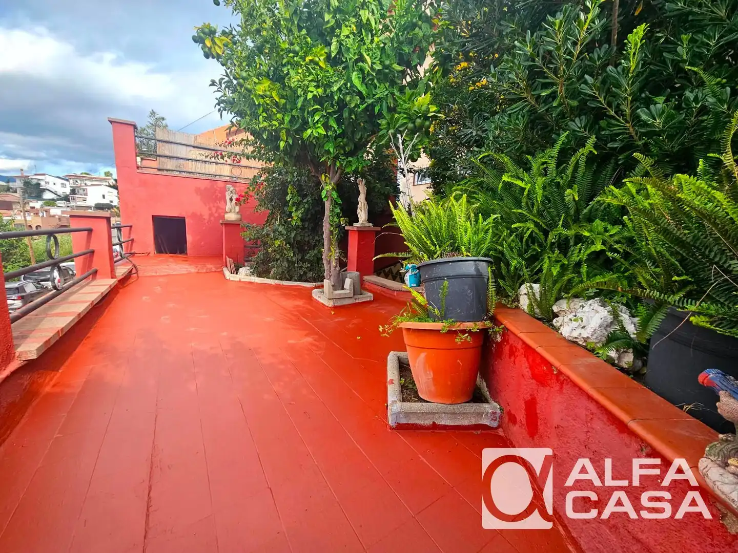Terrassa de Casa o xalet en venda en Pineda de Mar amb Aire condicionat, Calefacció i Jardí privat