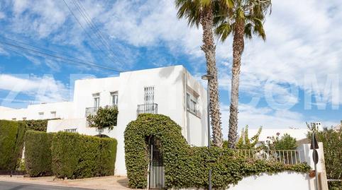 Foto 2 de Casa o xalet en venda a Calle la Rumina, El Palmeral, Almería