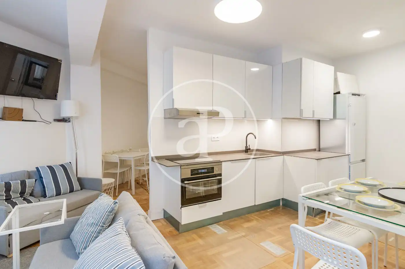 Piso en venta en C. de Sánchez Barcáiztegui, Pacífico