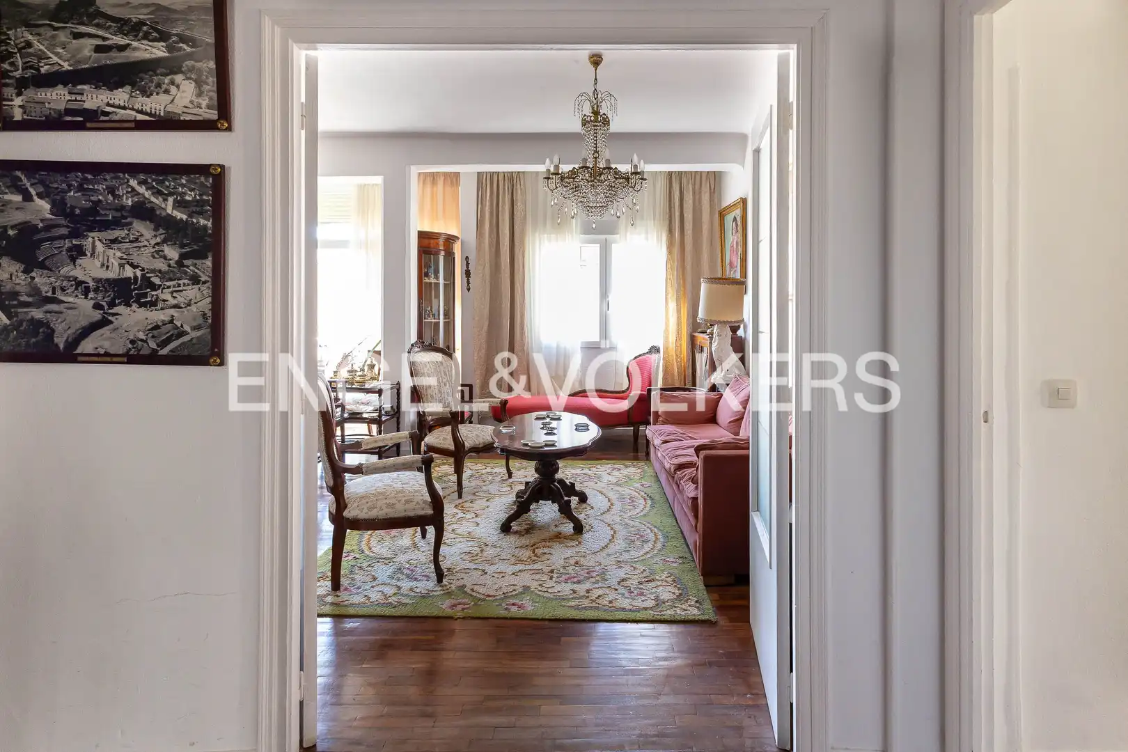 Living room of Flat for sale in  Madrid Capital  with Heating, Parquet flooring and Storage room