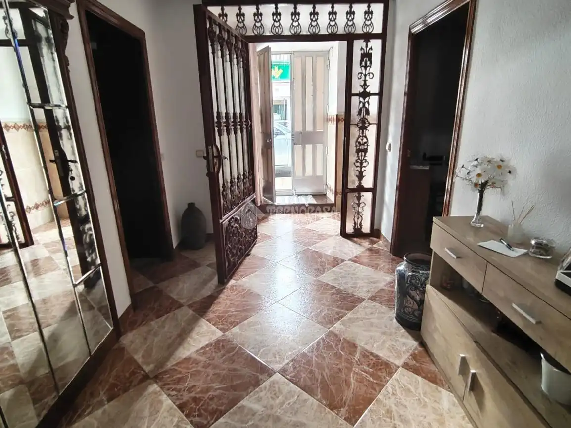 Maison jumelée à vendre à La Carolina, imagen 2