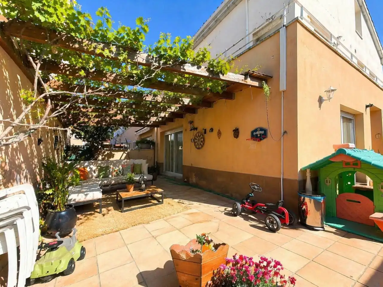 Terraza de Casa o chalet en venta en Sant Celoni con Aire acondicionado, Calefacción y Jardín privado