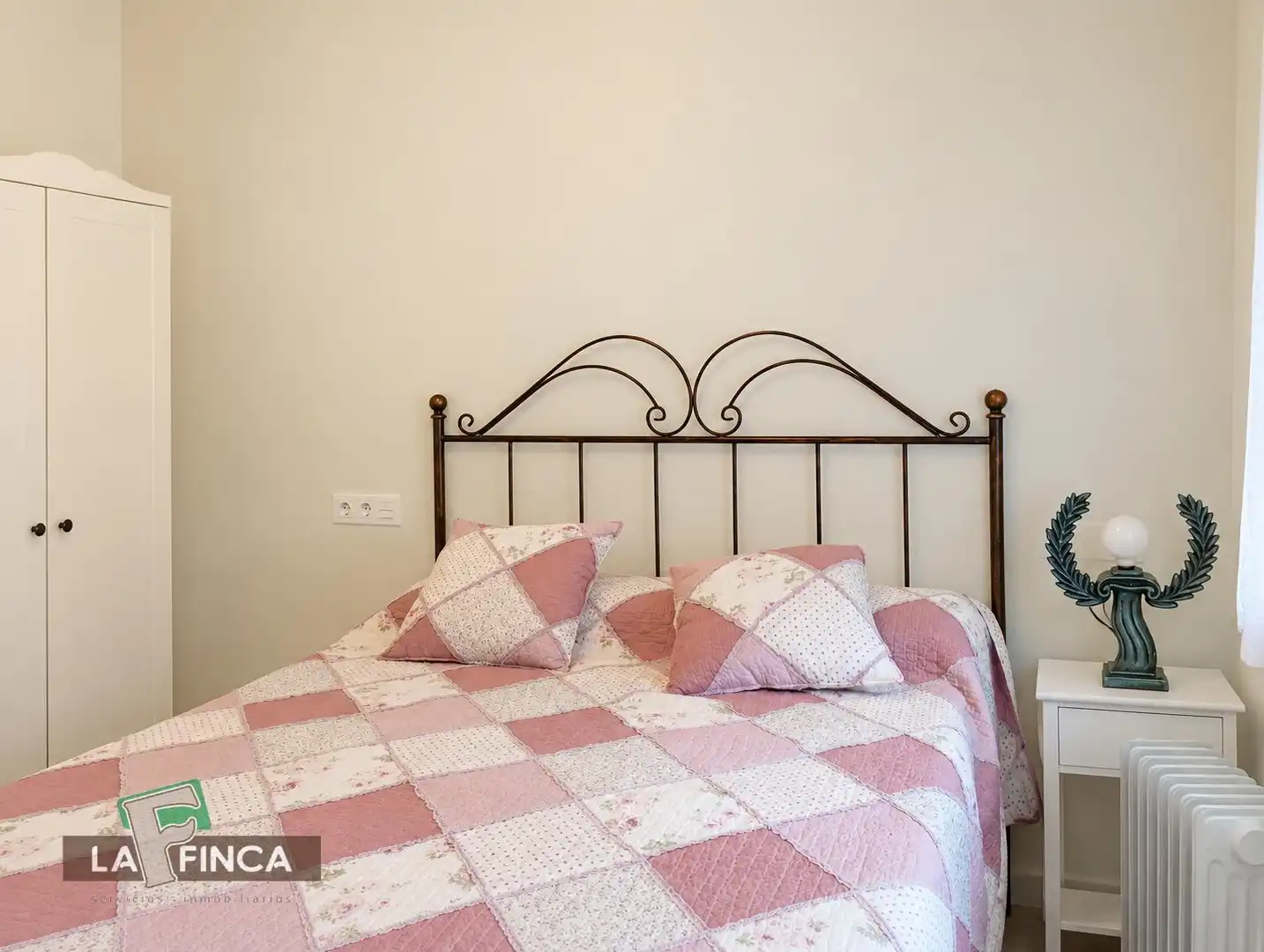 Bedroom of Detached homes for sale in Teverga, Asturias