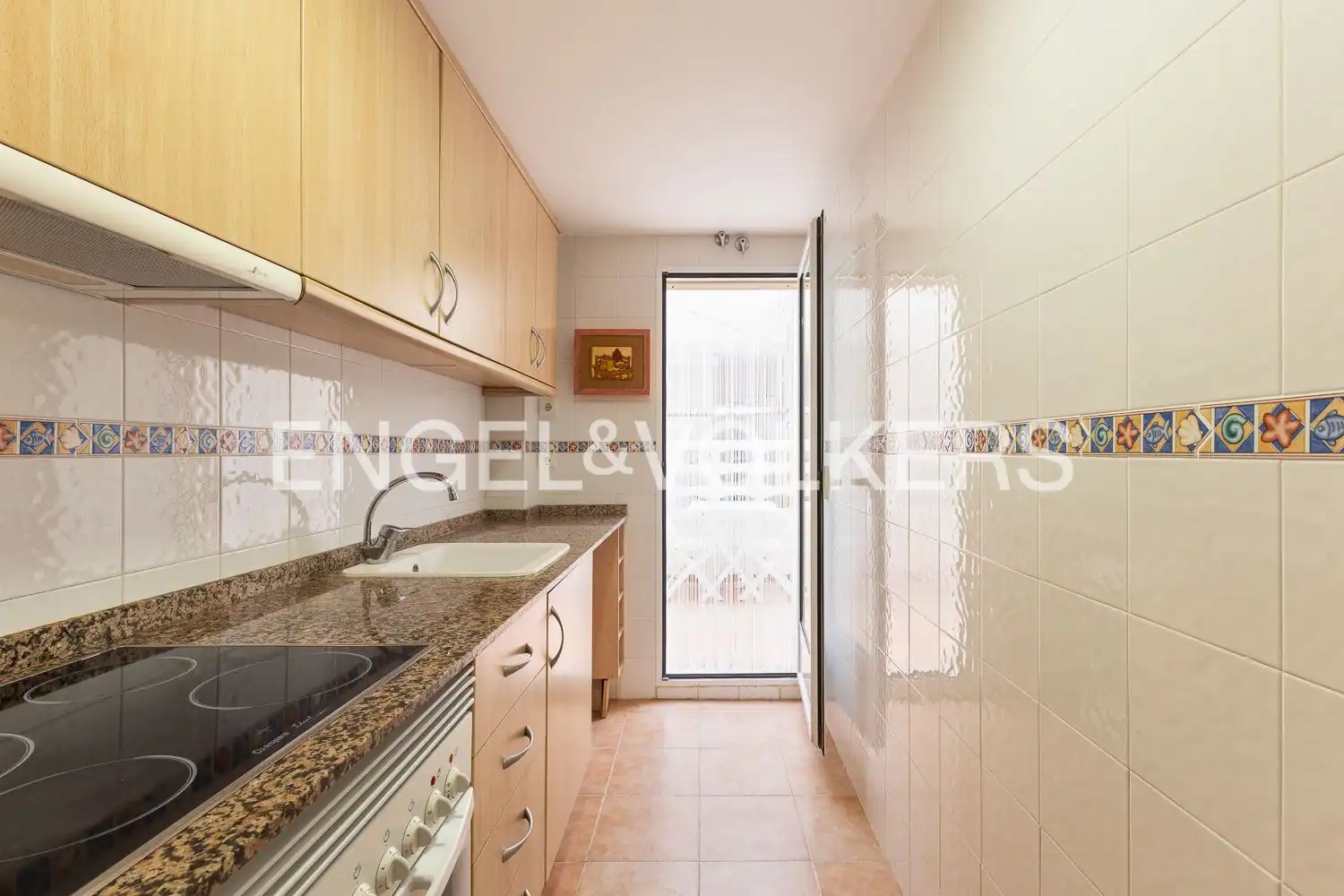 Cuina de Casa adosada en venda en Miramar amb Aire condicionat, Calefacció i Terrassa
