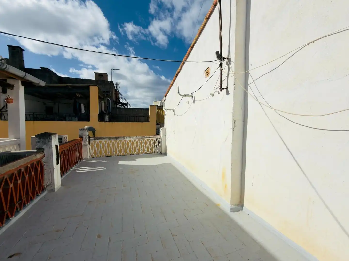 Vista exterior de Casa o chalet en venta en La Llosa de Ranes con Aire acondicionado, Parquet y Terraza