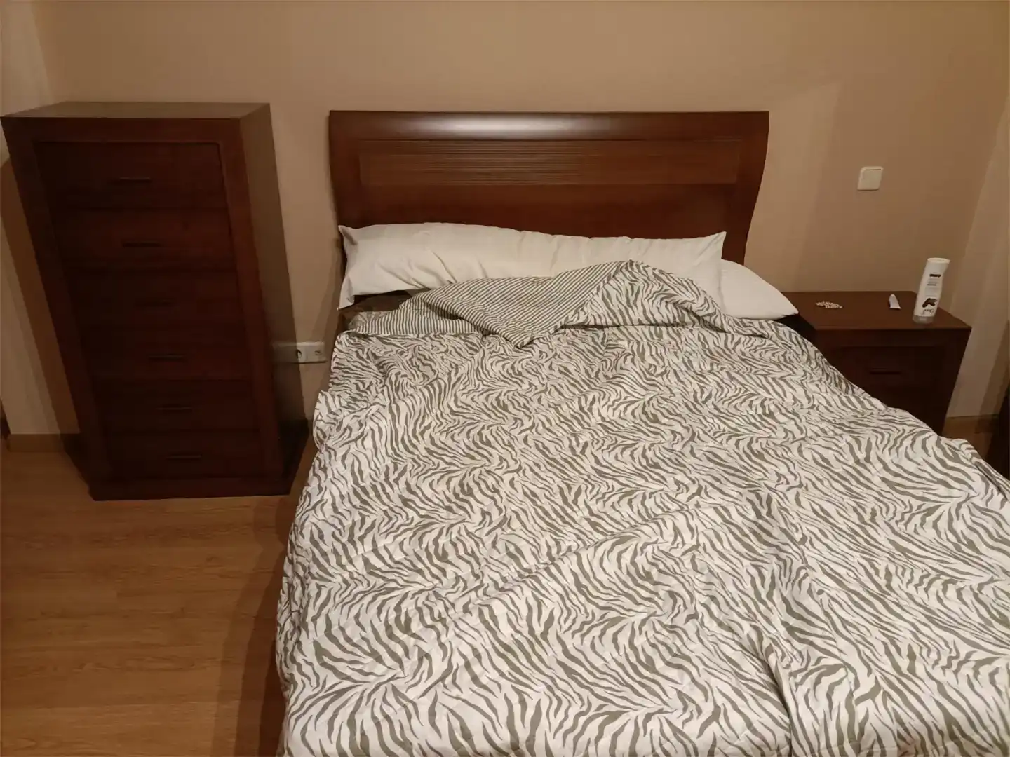 Dormitori de Casa o xalet en venda en El Casar amb Piscina
