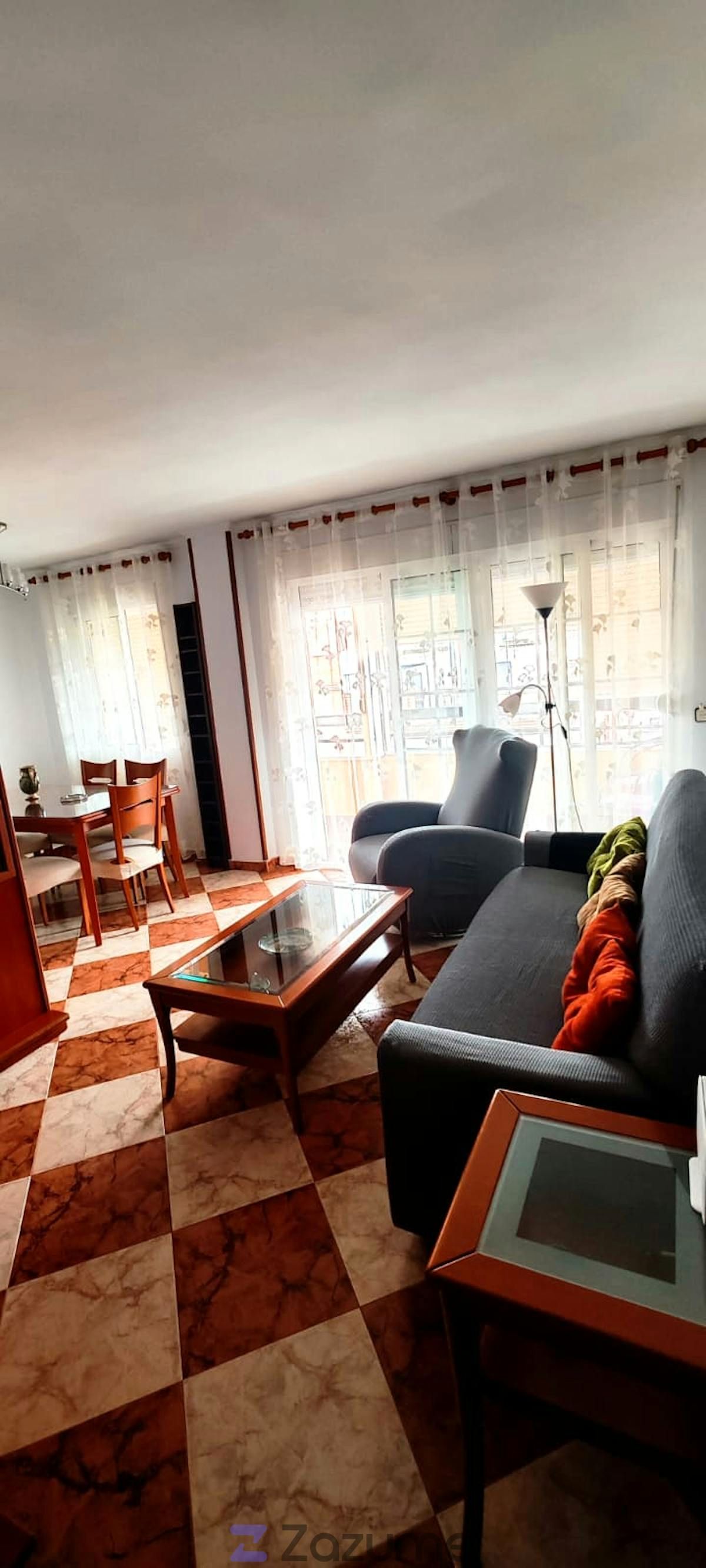 Living room of Flat for rent in  Sevilla Capital  with Air Conditioner, Terrace and Furnished
