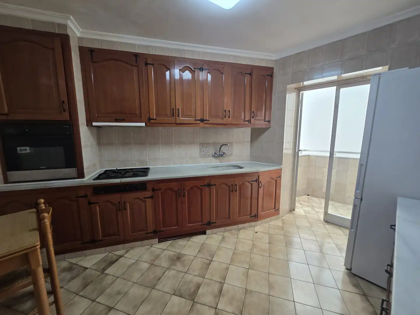 Küche von Wohnung zum Verkauf in Castellón de la Plana / Castelló de la Plana mit Abstellraum und Balkon