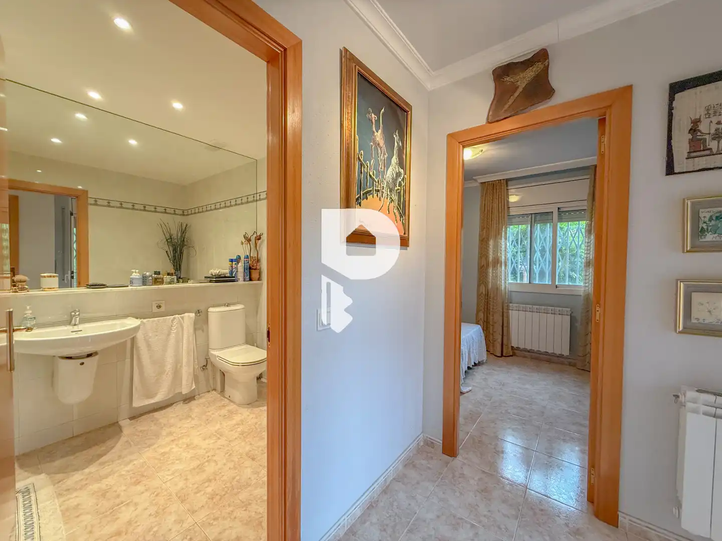 Casa amb terrassa en venda a Vallirana, imagen 52