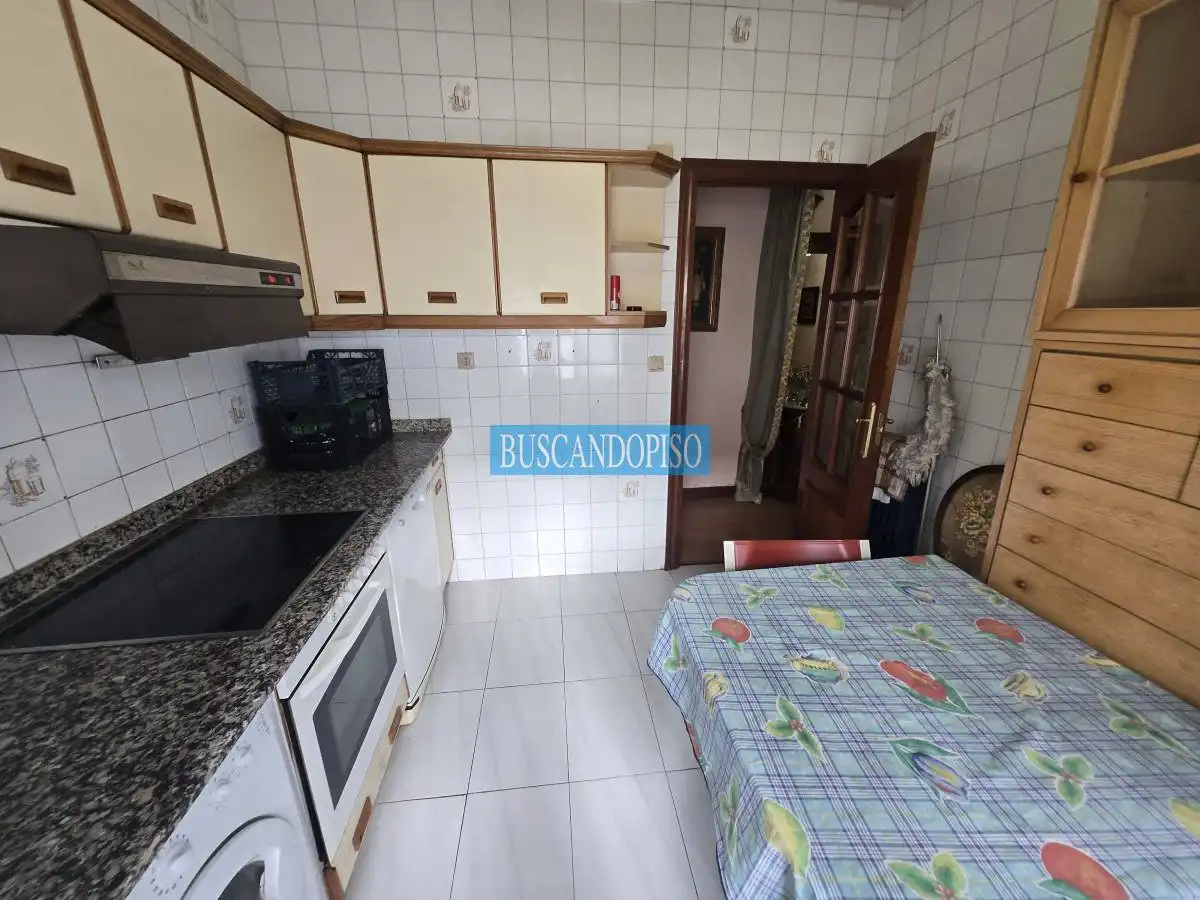 Küche von Wohnung zum Verkauf in  Logroño mit Heizung, Terrasse und Abstellraum