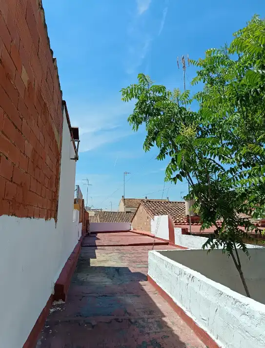 Vista exterior de Casa o xalet en venda en Bétera amb Aire condicionat, Terrassa i Traster
