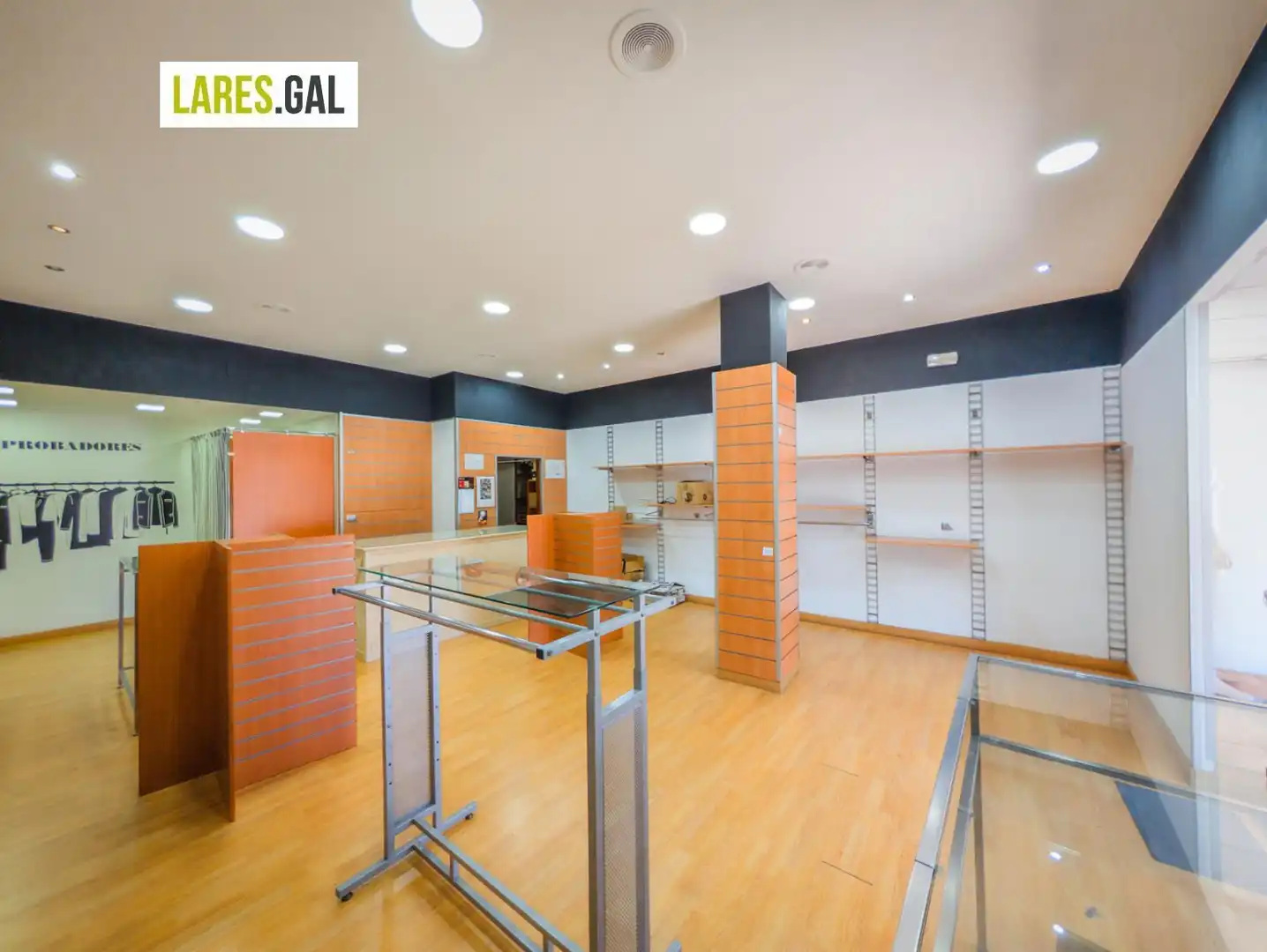 Local comercial en alquiler en Avenida de Bueu, imagen 4
