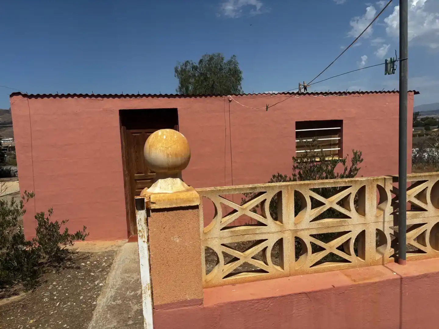 Vista exterior de Pis en venda en Pechina amb Jardí privat, Piscina i Moblat