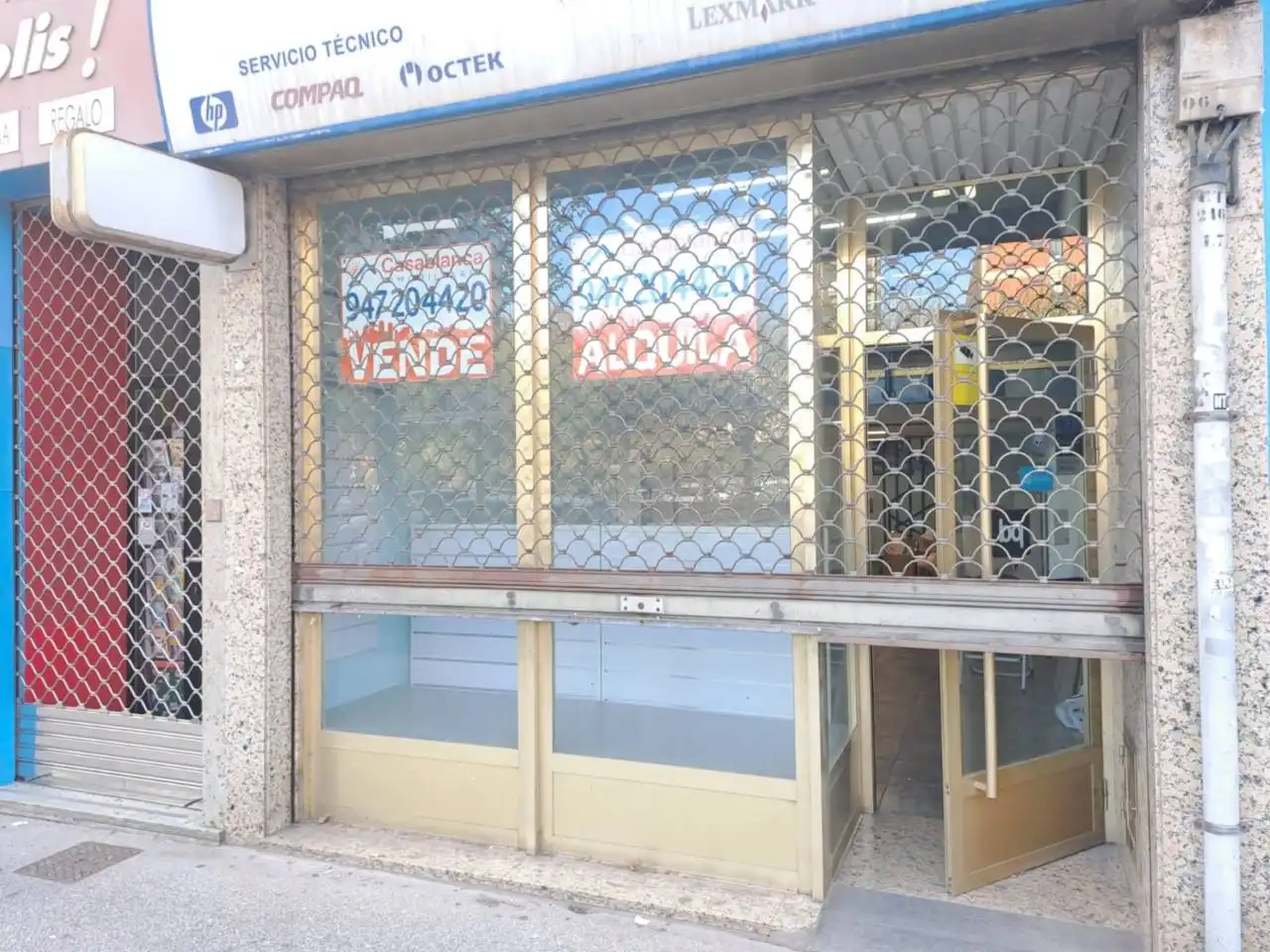 Local comercial en venta en Avenida CANTABRIA, imagen 36
