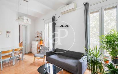 Living room of Flat for sale in  Barcelona Capital  with Air Conditioner and Balcony