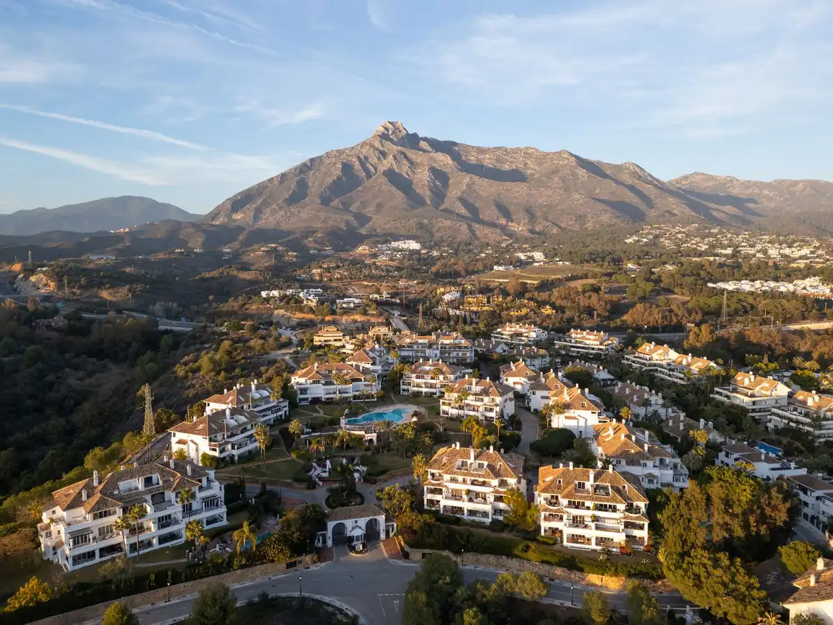 Vista exterior de Apartamento en venta en Milla de Oro