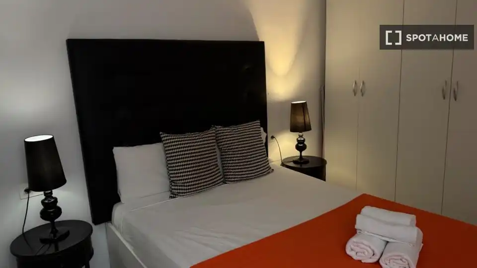 Habitación de Apartamento para compartir en Málaga con Aire acondicionado, Terraza y Amueblado