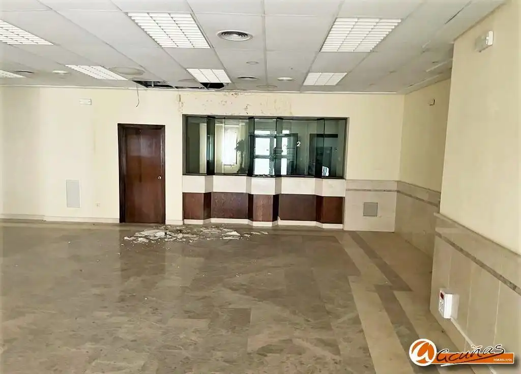 Local comercial en alquiler en Calle Infante Don Fernando, imagen 7