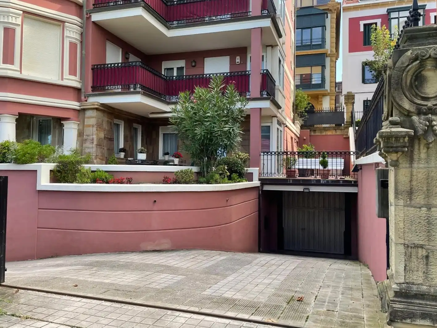 Exterior view of Flat for sale in Getxo   with Heating, Terrace and Storage room