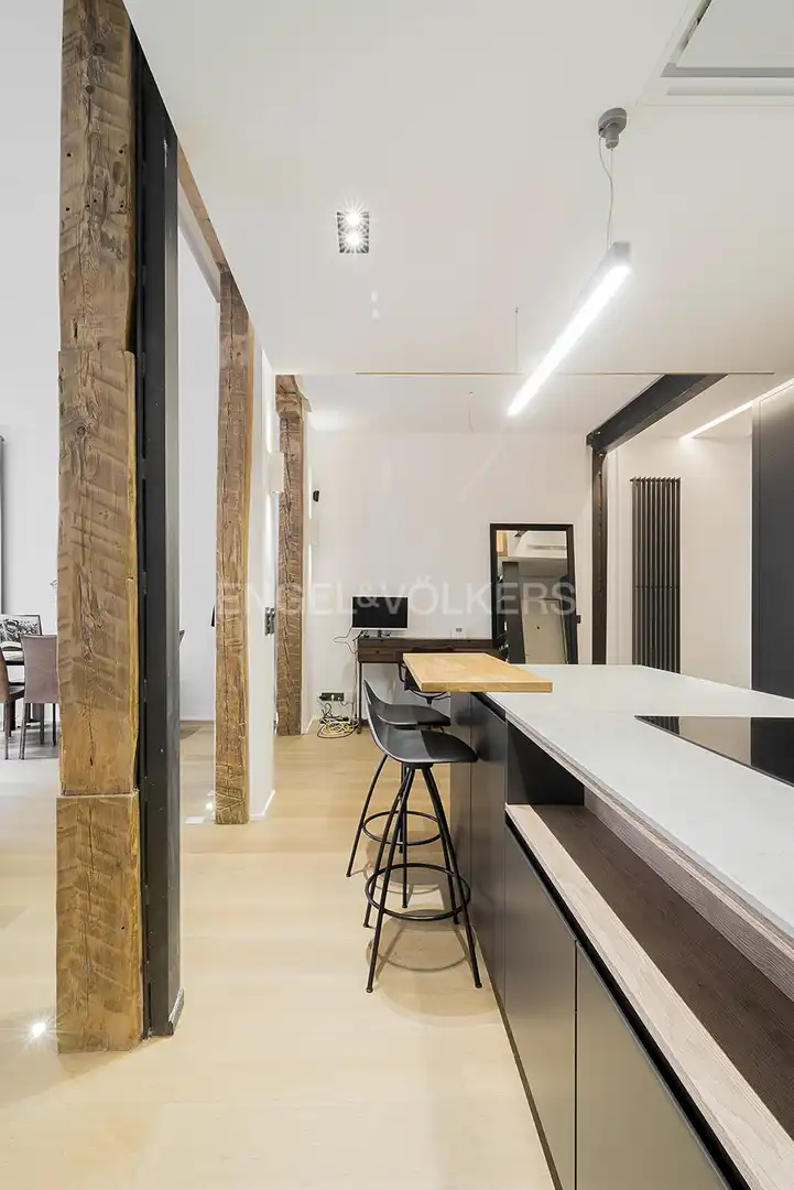 Piso en venta en Universidad - Malasaña
