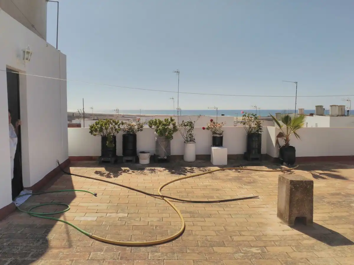 House with terrace for sale in Conil