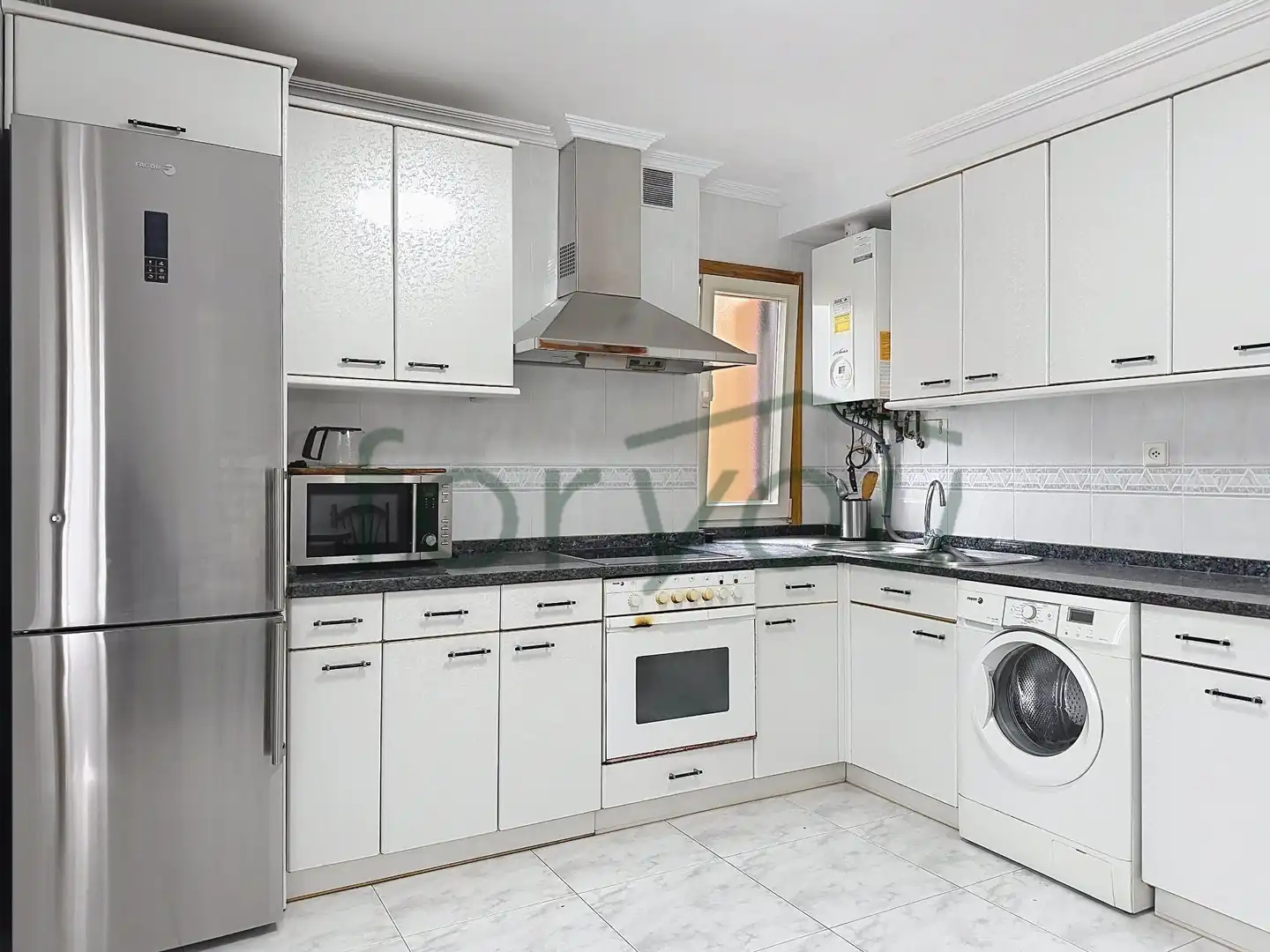 Kitchen of Flat for sale in Hernani  with Heating, Private garden and Storage room