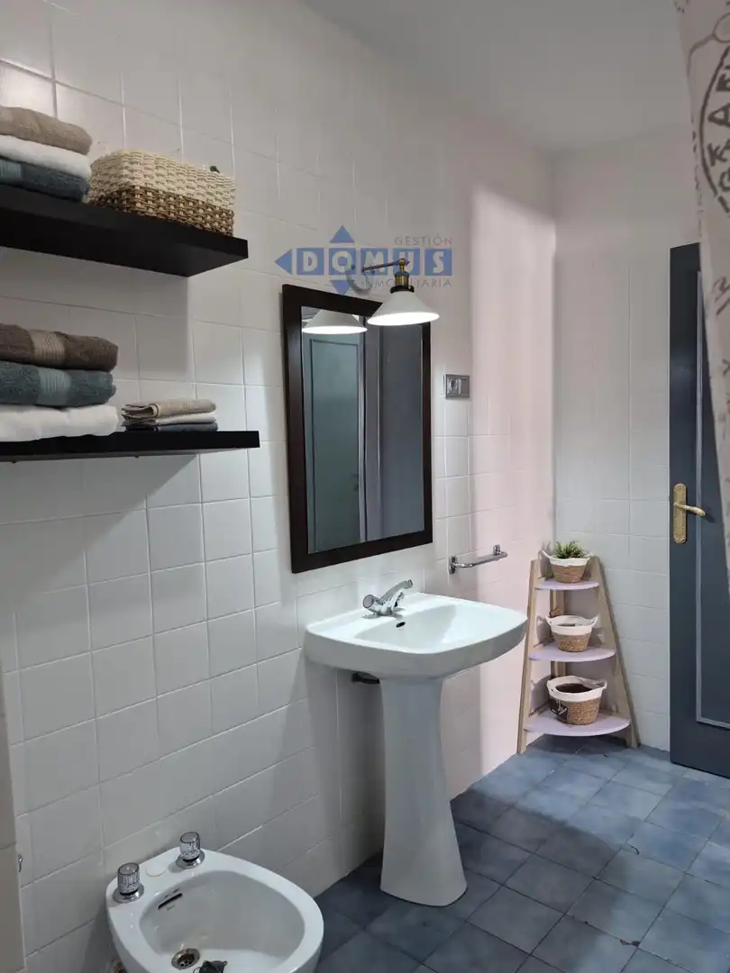 Baño de Ático de alquiler en Ronda con Calefacción y Amueblado