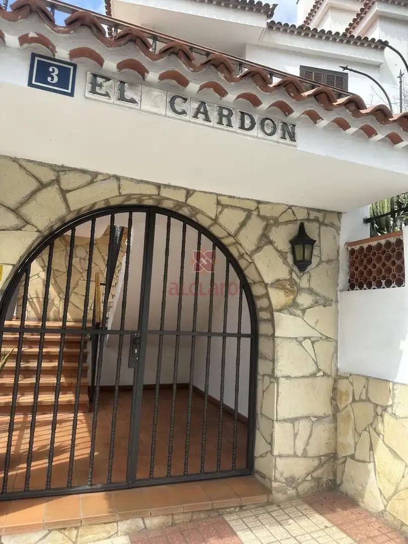Apartament amb piscina en venda a Calle Finlandia, imagen 4