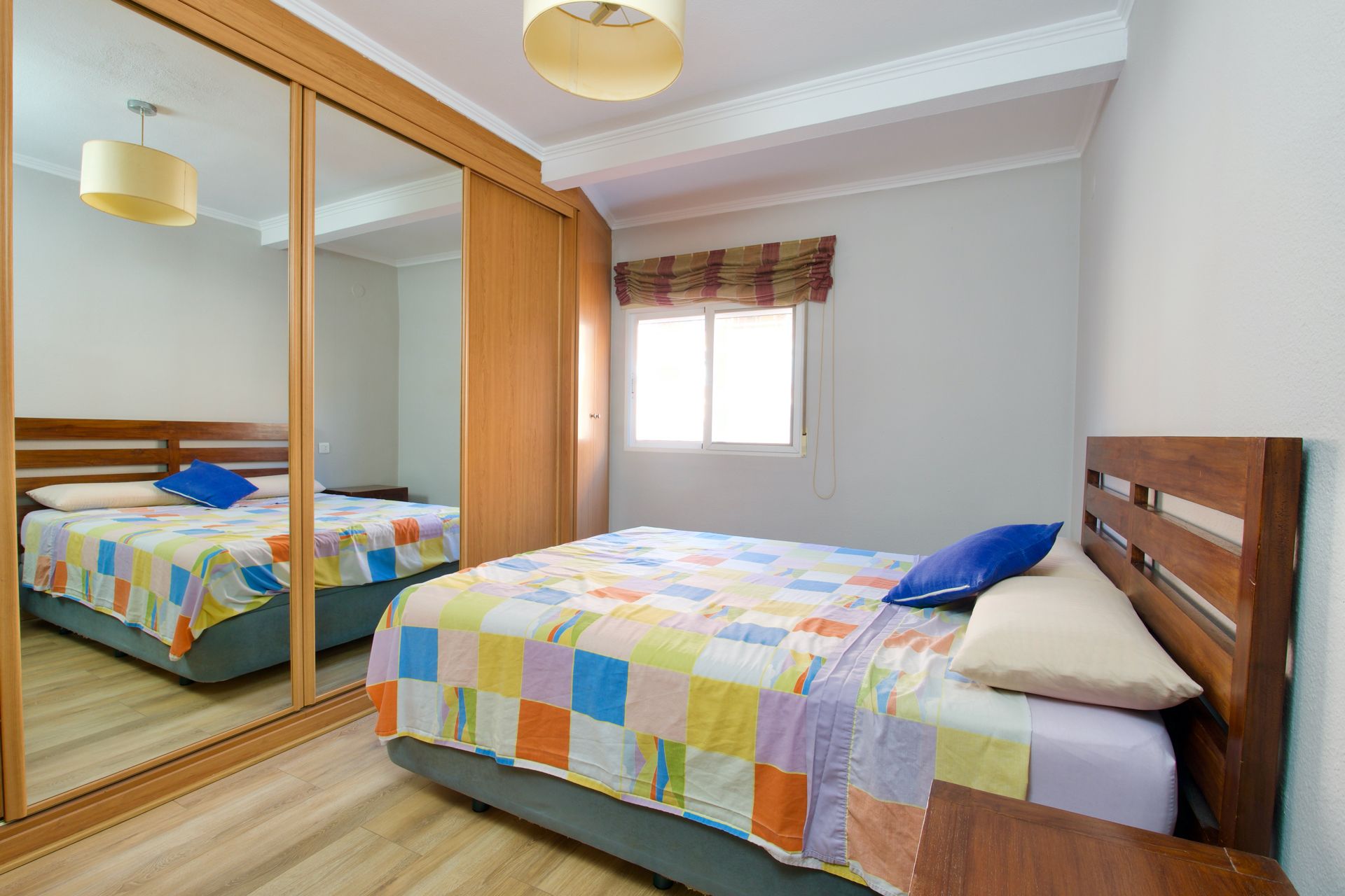 Dormitori de Pis en venda en  Valencia Capital amb Aire condicionat, Moblat i Balcó