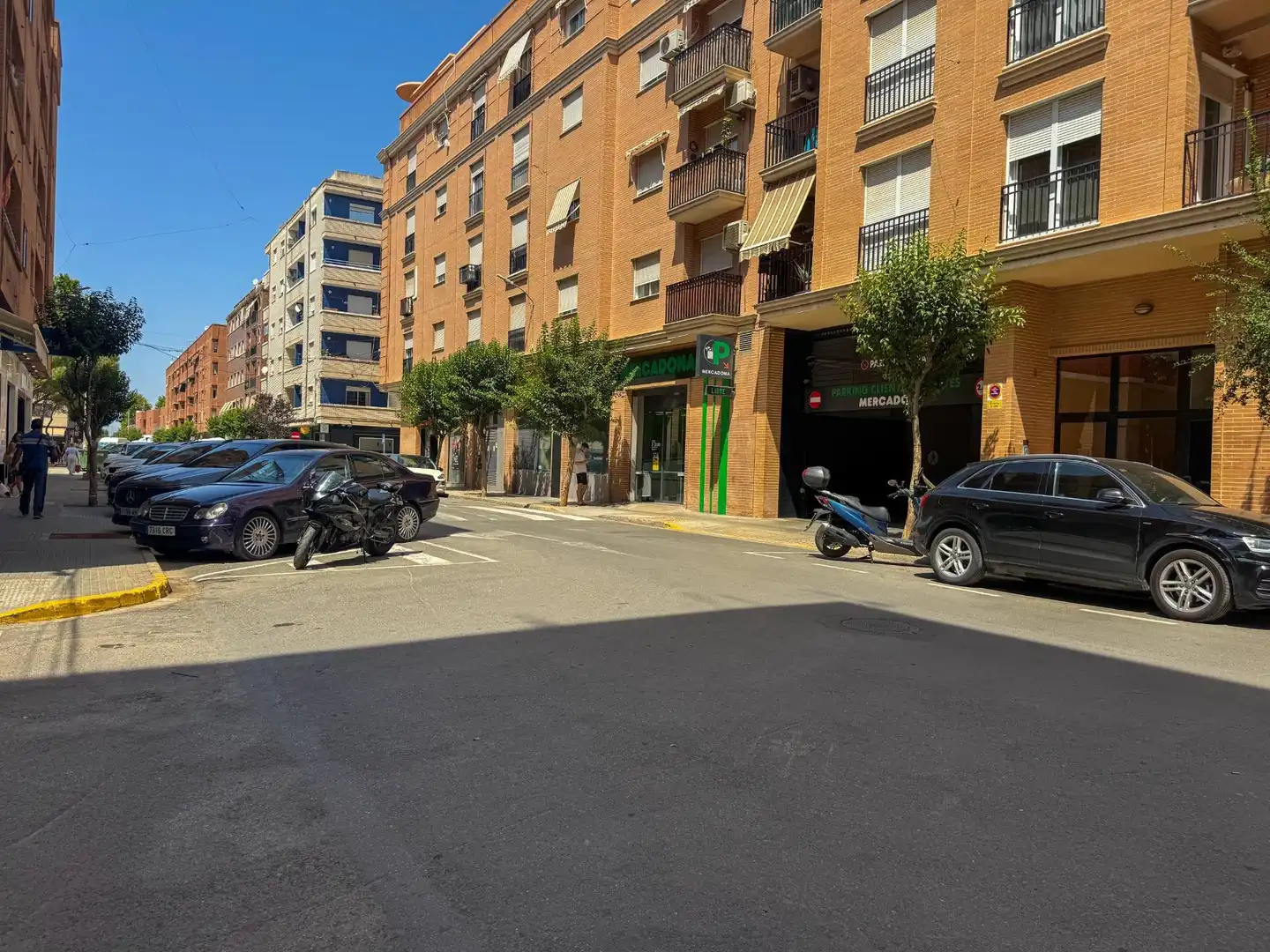 Vista exterior de Piso de alquiler en Catarroja con Aire acondicionado y Trastero