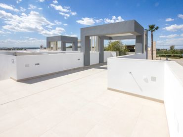 Bungalow amb piscina en venda a Daya Vieja