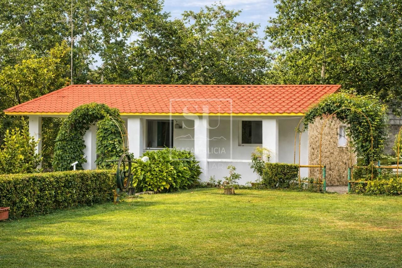 Jardí de Casa o xalet en venda en Gondomar amb Calefacció i Jardí privat
