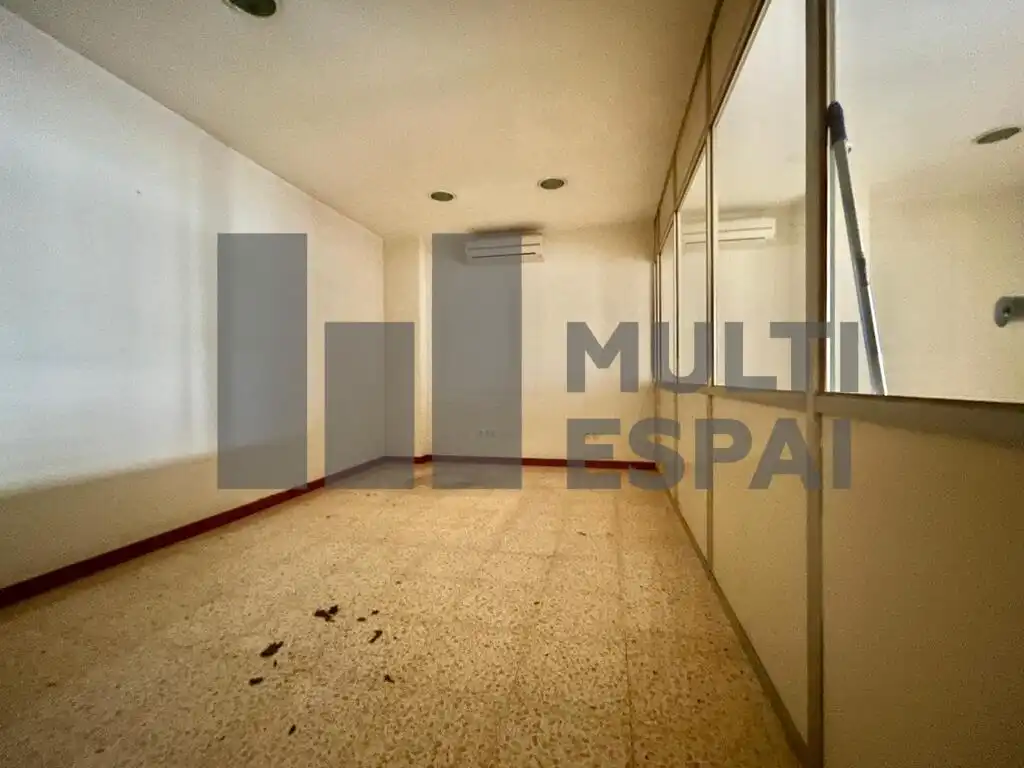 Büro zur Miete in Barcelona mit Klimaanlage und Terrasse