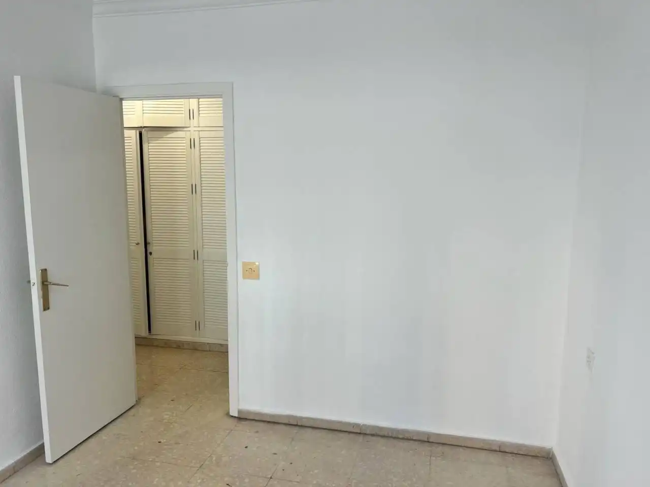 Piso en venta en Cádiz con Terraza