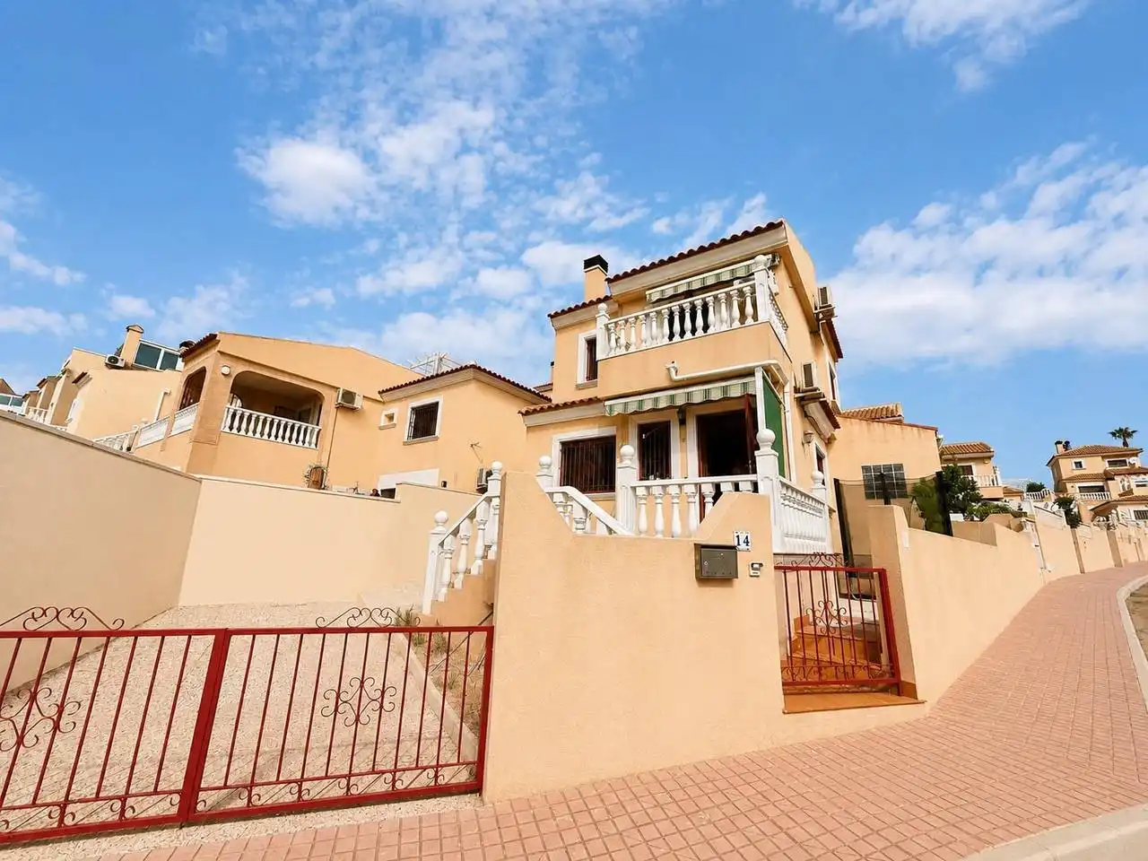 Estudio en venta en Villamartín - Las Filipinas